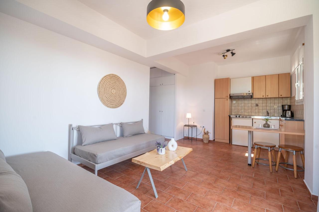 Christoforos Apartments Lourdata  Luaran gambar