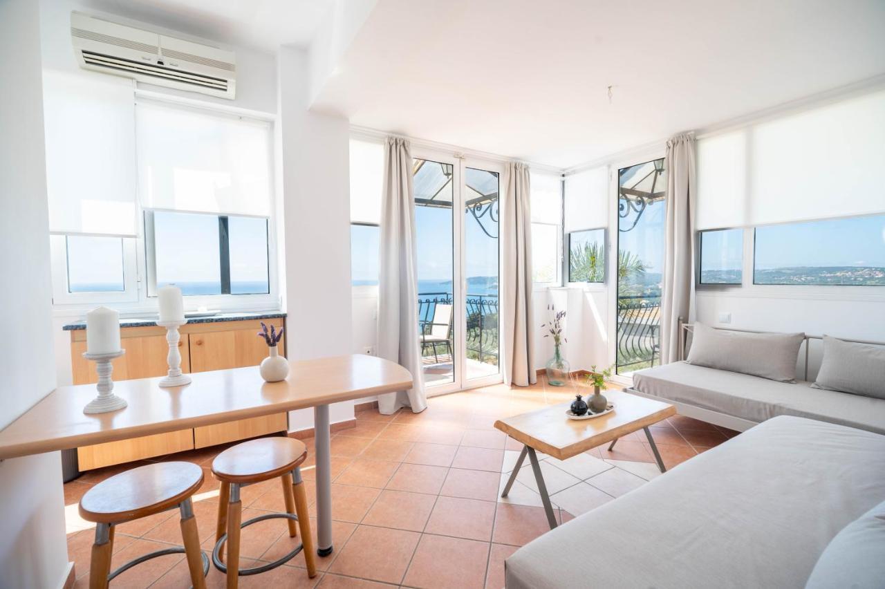 Christoforos Apartments Lourdata  Luaran gambar