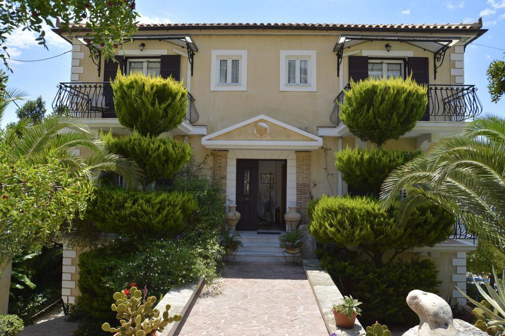 Christoforos Apartments Lourdata  Luaran gambar